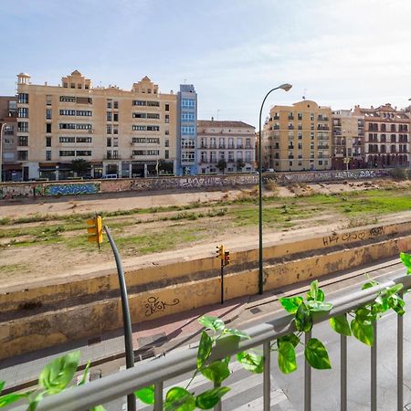 Central And Beautiful Apartment - Free Parking Màlaga Exteriér fotografie